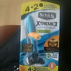 Schick Xtreme3 Razors with Aloe X6pk